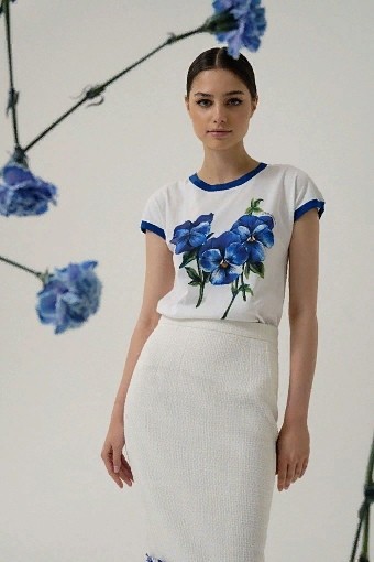 Dolce & Gabbana представили новую коллекцию Blue Garden Dolce & Gabbana представили новую коллекцию Blue Garden