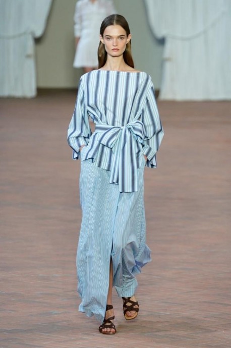 Коллекция Alberta Ferretti Ready-To-Wear Весна-Лето 2024 Коллекция Alberta Ferretti Ready-To-Wear Весна-Лето 2024