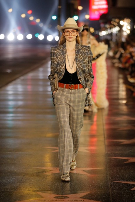 Коллекция Gucci Ready-To-Wear Весна-Лето 2022