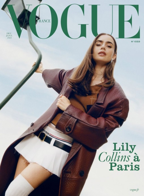 Лили Коллинз (Lily Collins) в фотосессии для журнала Vogue France (2022)