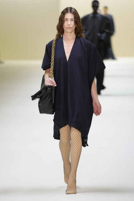 Коллекция Balenciaga Ready-To-Wear Осень-Зима 2023-2024 Коллекция Balenciaga Ready-To-Wear Осень-Зима 2023-2024
