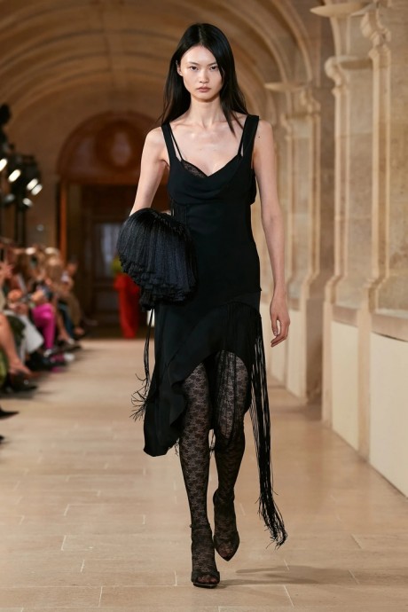 Коллекция Victoria Beckham Ready-To-Wear Весна-Лето 2023 Коллекция Victoria Beckham Ready-To-Wear Весна-Лето 2023