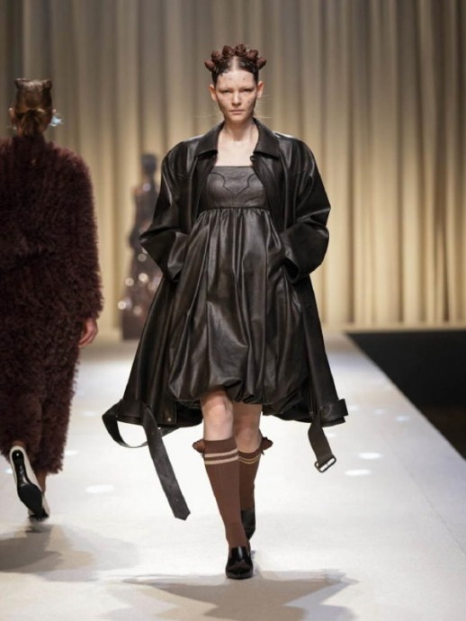 Коллекция Viviano Ready-To-Wear Осень-Зима 2025-2026