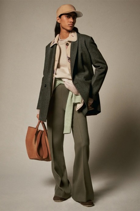 Коллекция Loro Piana Ready-To-Wear Весна-Лето 2023