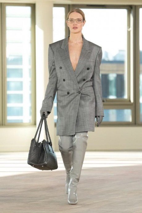Коллекция Stella McCartney Ready-To-Wear Осень-Зима 2025-2026