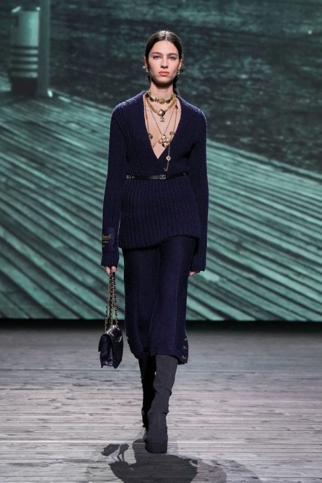 Высокая мода Chanel Fall-Winter 2024/25 RTW Collection Высокая мода Chanel Fall-Winter 2024/25 RTW Collection