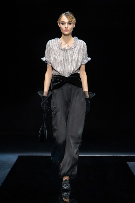 Коллекция Giorgio Armani Ready-To-Wear Осень-Зима 2021/2022