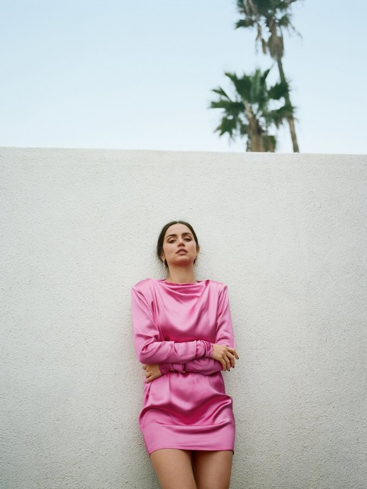 Ana de Armas for PorterEdit February by Olivia Malone Ana de Armas for PorterEdit February by Olivia Malone