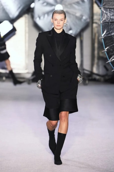 Коллекция Brandon Maxwell Ready-To-Wear Осень-Зима 2023 Коллекция Brandon Maxwell Ready-To-Wear Осень-Зима 2023
