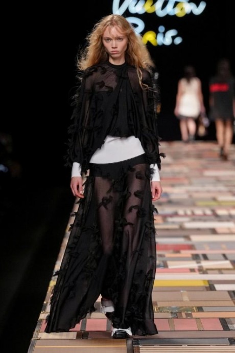 Коллекция Louis Vuitton Ready-To-Wear Весна-Лето 2025 Коллекция Louis Vuitton Ready-To-Wear Весна-Лето 2025