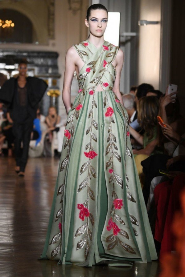 Роскошные платья Valentino Роскошные платья Valentino