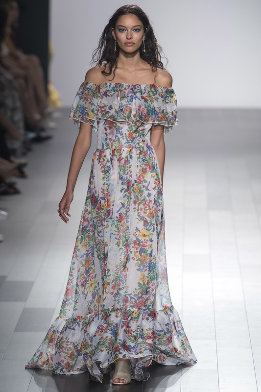 Tadashi Shoji Spring 2018 Ready-to-Wear Collection