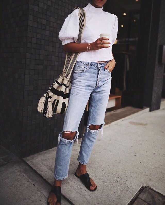 Простые образы с джинсами