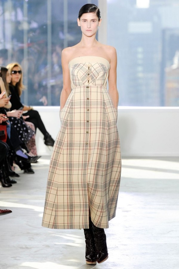 Модели коллекции Delpozo