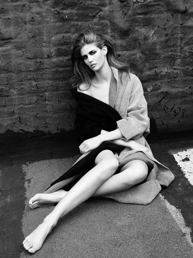 Kendra Spears by Victor Demarchelier Kendra Spears by Victor Demarchelier