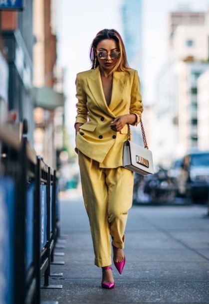 Street Style. Желтый цвет в летних образах