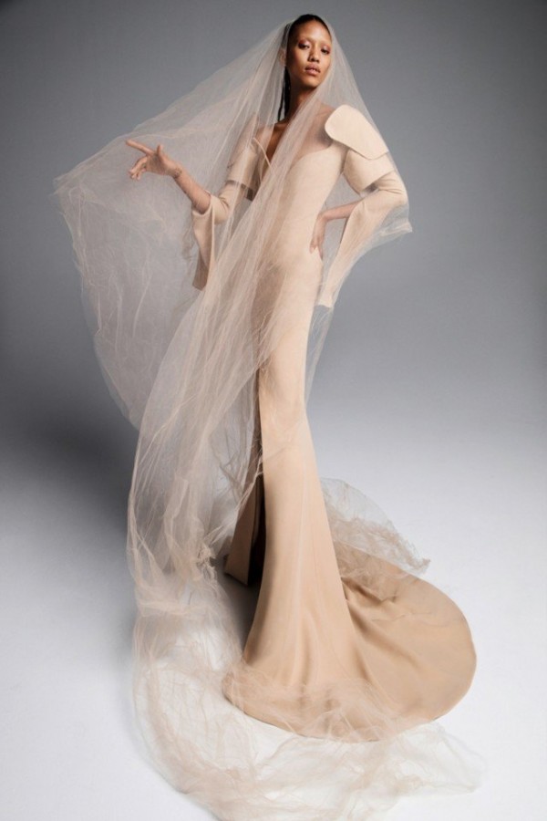 Коллекция от Vera Wang, 2019 Коллекция от Vera Wang, 2019