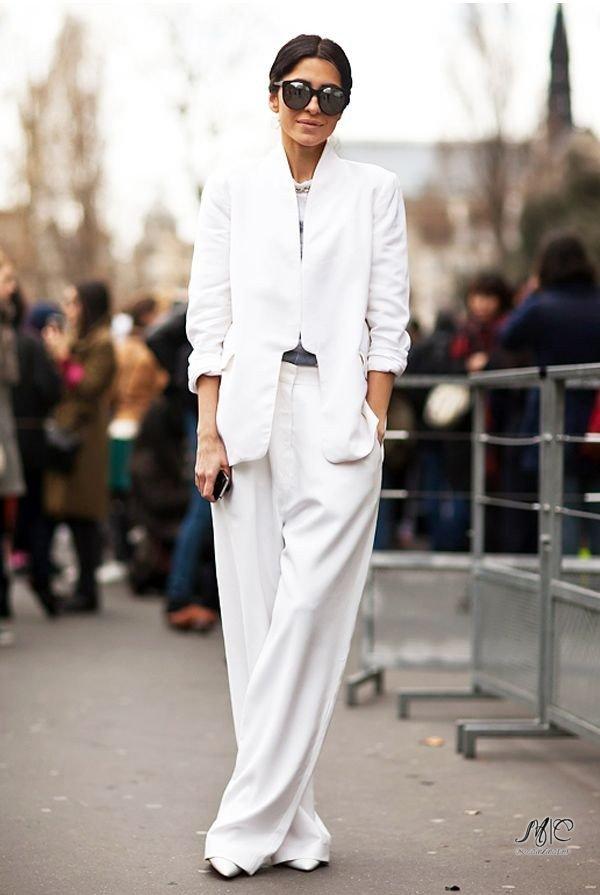 Look! Белые костюмы! Look! Белые костюмы!