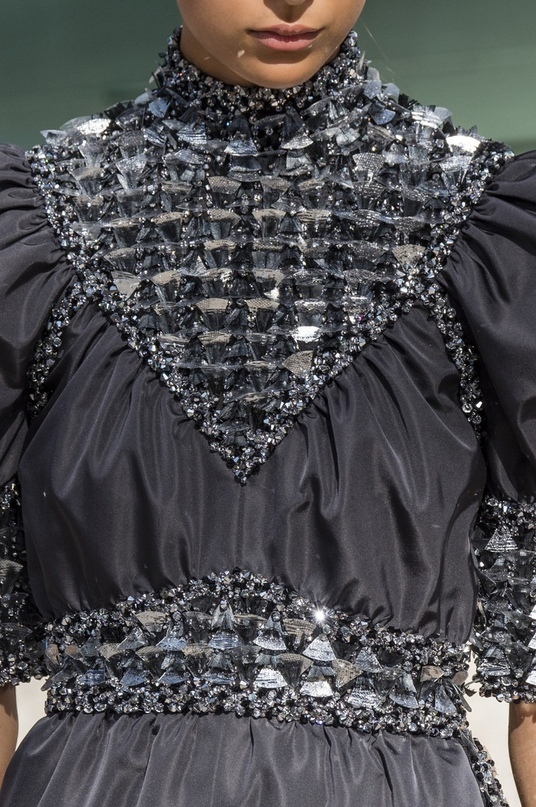 Chanеl Couture FW 2018/19 Details