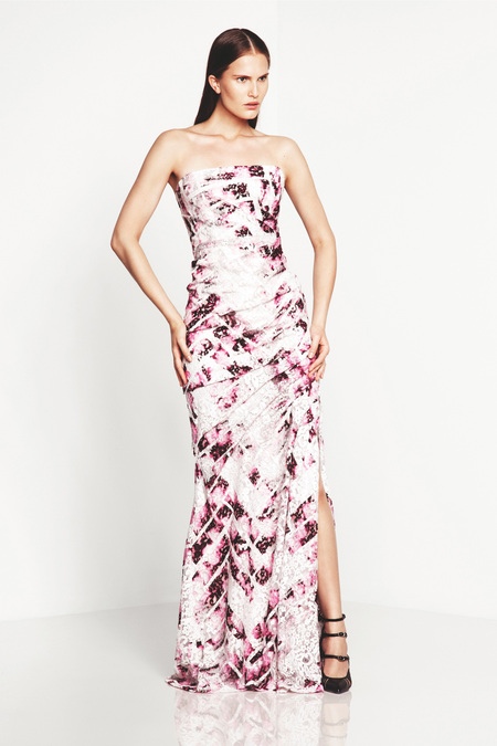 Модели коллекции Monique Lhuillier Модели коллекции Monique Lhuillier