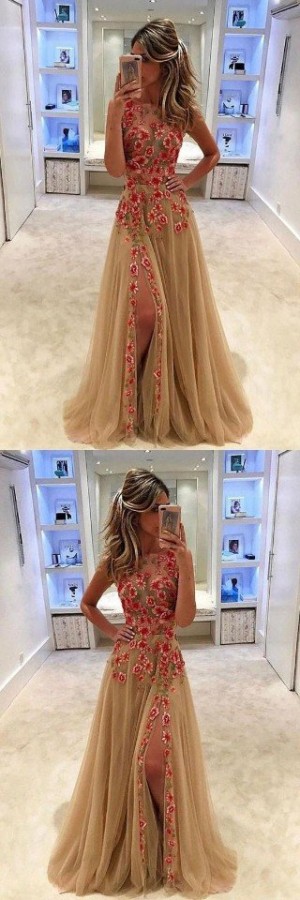Нежные платья с цветочным принтом Нежные платья с цветочным принтом