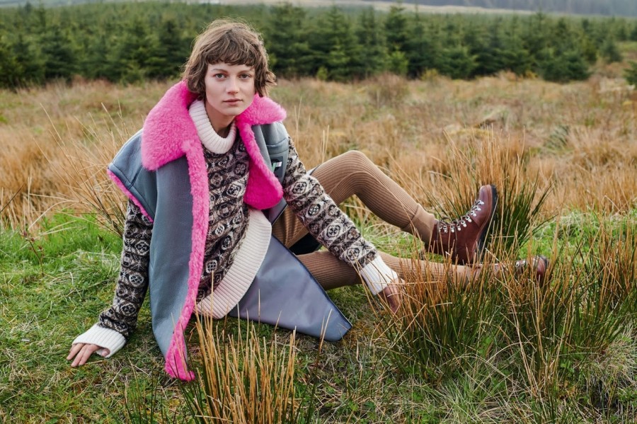 Ellen De Weer for Elle UK by Liz Collins Ellen De Weer for Elle UK by Liz Collins