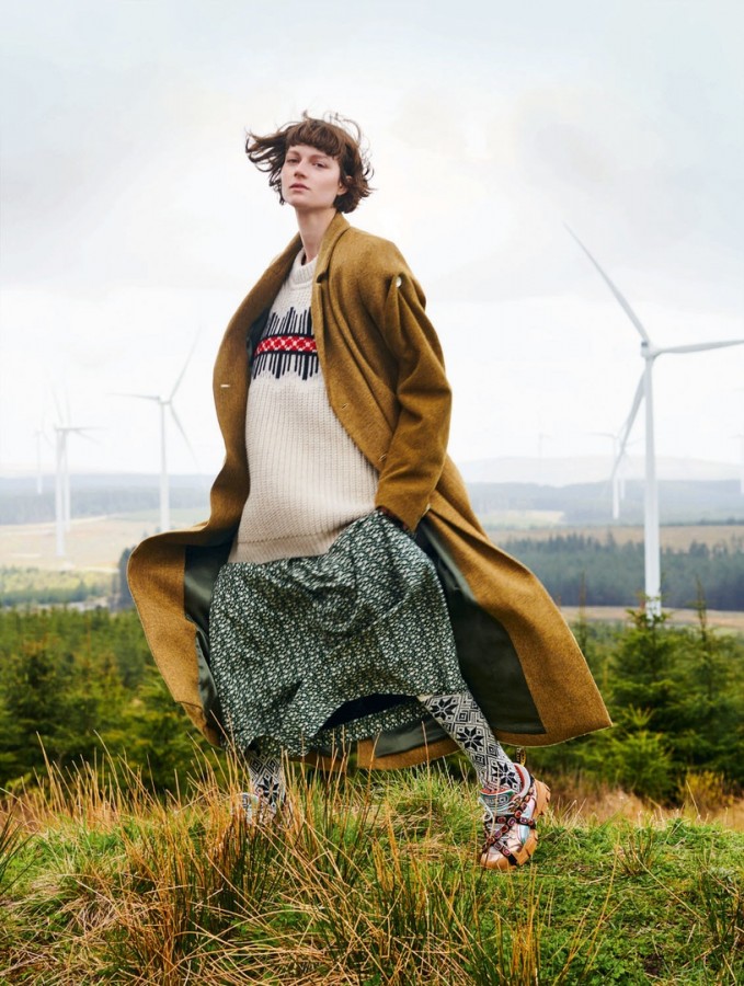 Ellen De Weer for Elle UK by Liz Collins Ellen De Weer for Elle UK by Liz Collins
