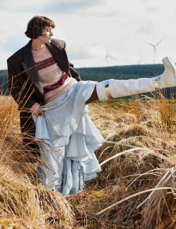 Ellen De Weer for Elle UK by Liz Collins Ellen De Weer for Elle UK by Liz Collins