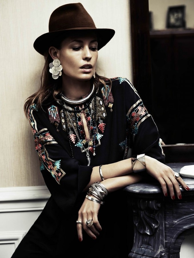Nadja Bender for Vogue Paris by Knoepfel & Indlekofer Nadja Bender for Vogue Paris by Knoepfel & Indlekofer