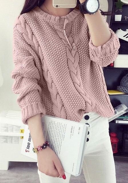 Образы с розовым свитером