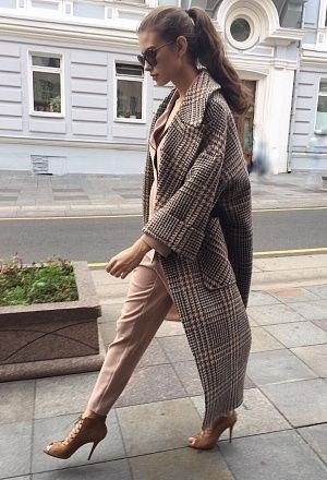 Уличный стиль с длинным пальто Уличный стиль с длинным пальто