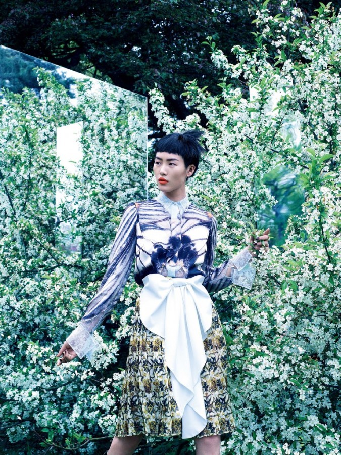 Fei Fei Sun, Liu Wen for Vogue US by Mikael Jansson