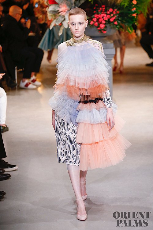 Viktor & Rolf Spring-summer 2017 Viktor & Rolf Spring-summer 2017
