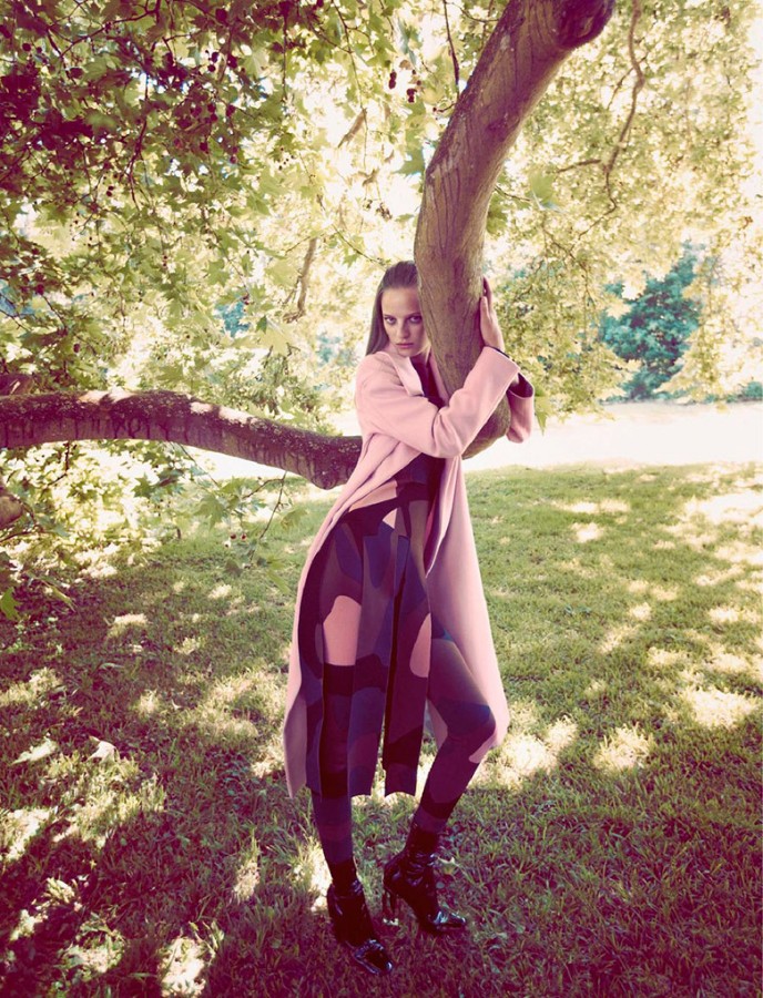 Ine Neefs by Camilla Akrans Ine Neefs by Camilla Akrans
