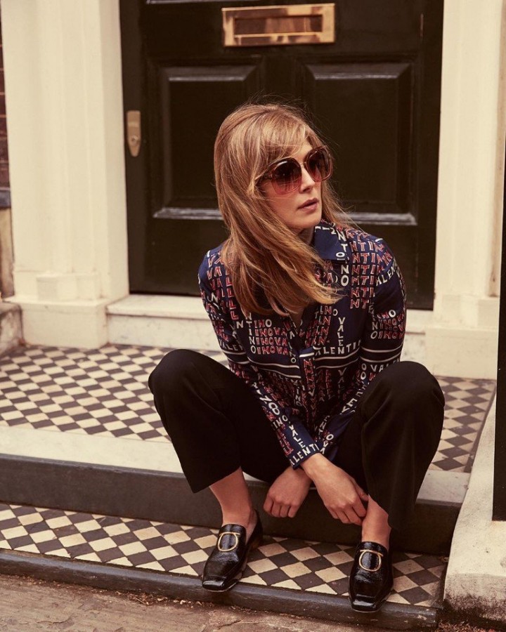 Розамунд Пайк для Mr Porter Розамунд Пайк для Mr Porter