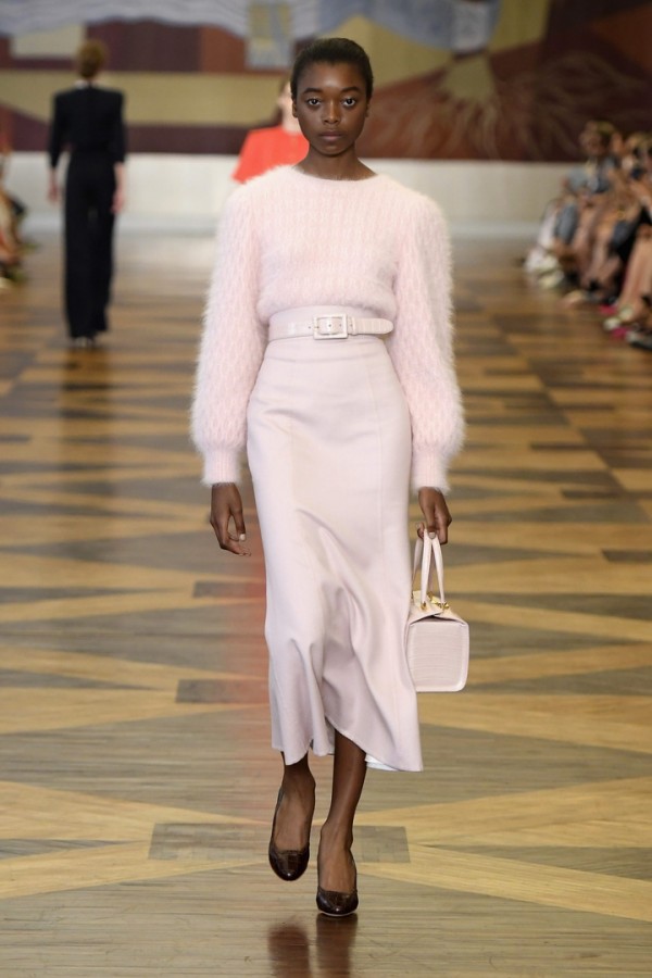 Ulyana Sergeenko Couture Fall-Winter 2018-2019 Ulyana Sergeenko Couture Fall-Winter 2018-2019