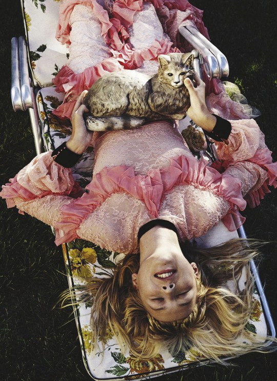Nova Orchid for Vogue Australia by Sebastian Kim Nova Orchid for Vogue Australia by Sebastian Kim