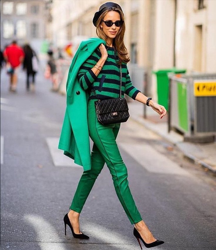 Зеленый в ярких стильных образах
