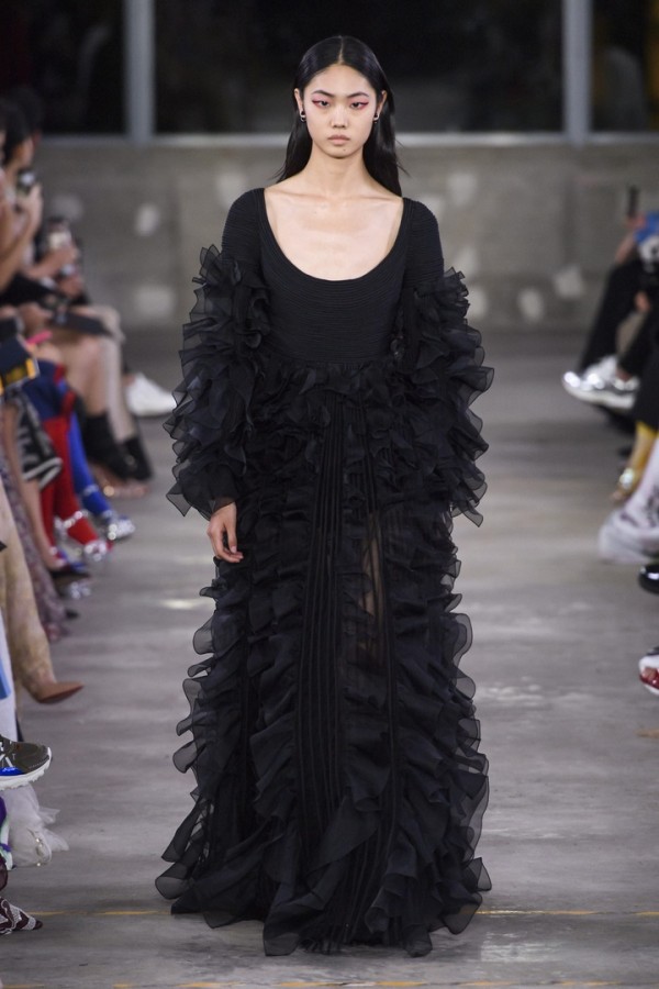 Valentino Fall-Winter 2019-2020 Valentino Fall-Winter 2019-2020
