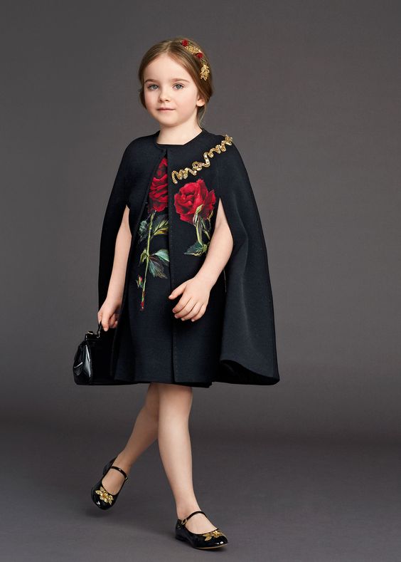Одежда для детей от Dolce & Gabbana Одежда для детей от Dolce & Gabbana