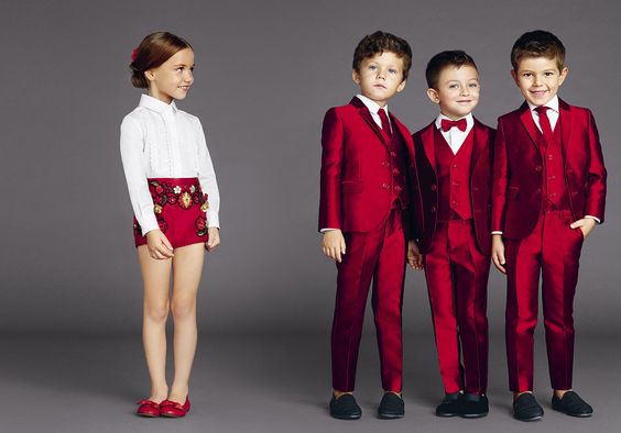 Одежда для детей от Dolce & Gabbana Одежда для детей от Dolce & Gabbana