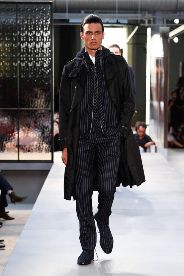 Runway MAN Glam : BURBERRY