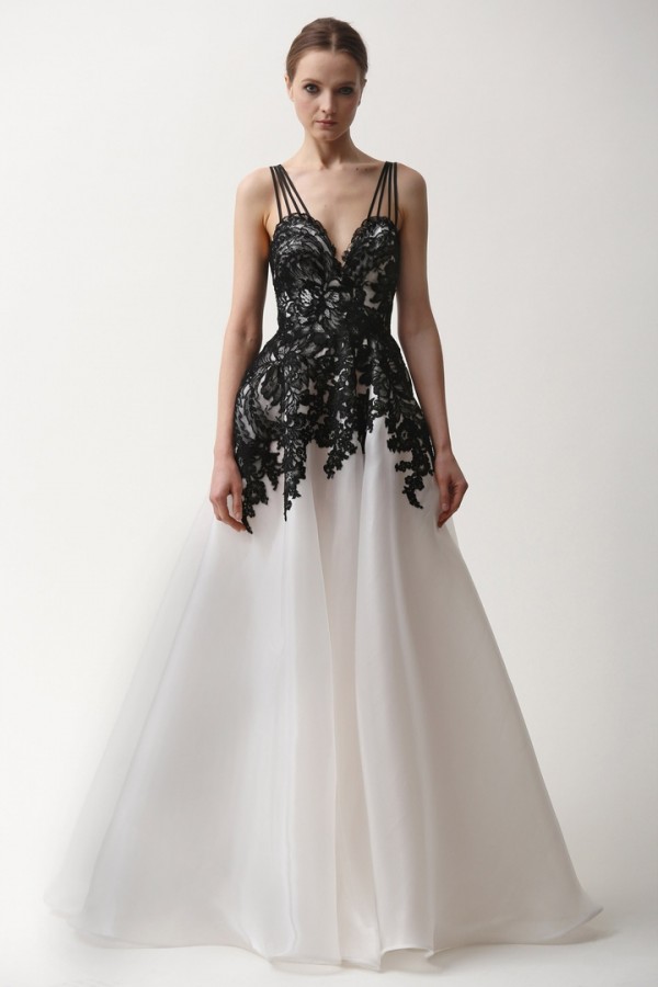 Модели коллекции Naeem Khan