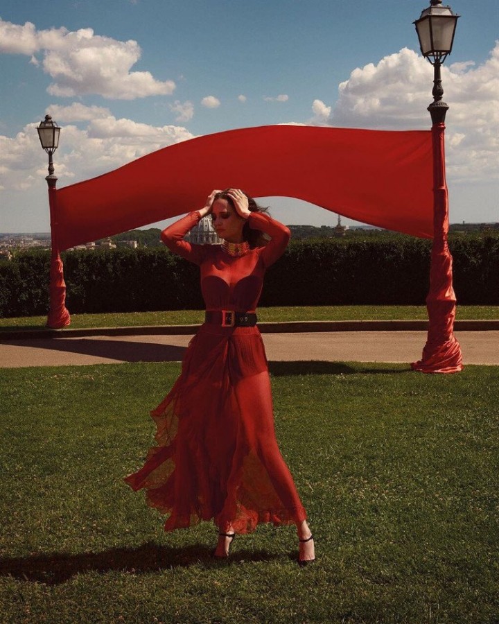 Великолепная красавица Ева Грин на страницах журнала Vanity Fair Великолепная красавица Ева Грин на страницах журнала Vanity Fair