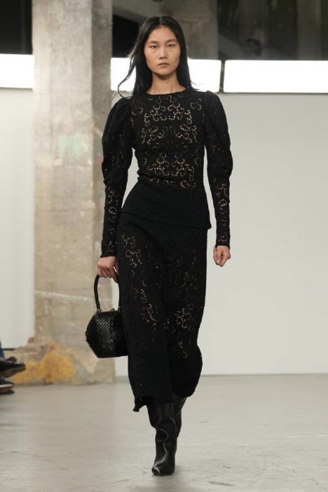 Коллекция Gabriela Hearst Ready-To-Wear Осень-Зима 2025-2026 Коллекция Gabriela Hearst Ready-To-Wear Осень-Зима 2025-2026