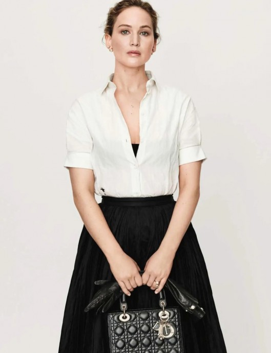 Дженнифер Лоуренс (Jennifer Lawrence) в фотосессии для журнала Elle France (2023)