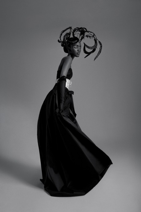 Fedola Shema появилась на страницах Harper’s Bazaar Vietnam Fedola Shema появилась на страницах Harper’s Bazaar Vietnam