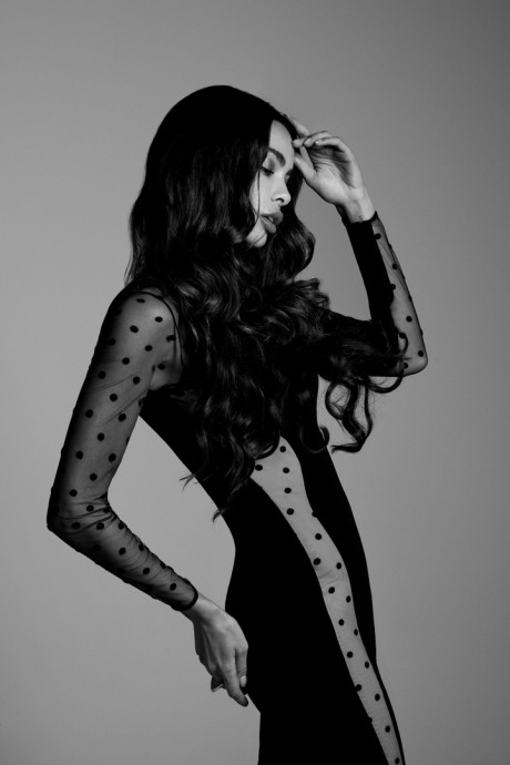 Joana Sanz в фотосессии для L’Officiel Arabia. Фотограф Andrews Diez Joana Sanz в фотосессии для L’Officiel Arabia. Фотограф Andrews Diez