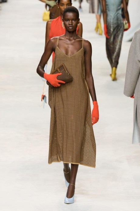 Коллекция Fendi Ready-To-Wear Весна-Лето 2024
