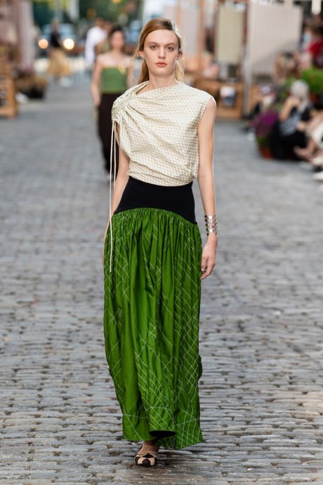 Коллекция Tory Burch Ready-To-Wear Весна-Лето 2022